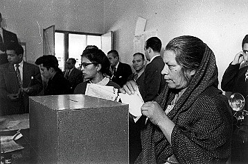 Reforma los artículos 34 y 115