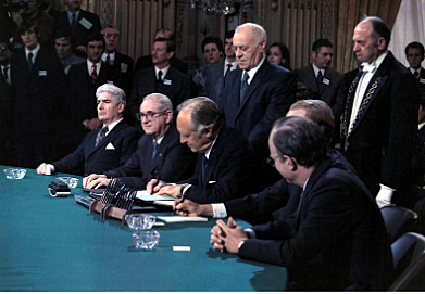 ACUERDOS ENTRE EE.UU Y RUSIA