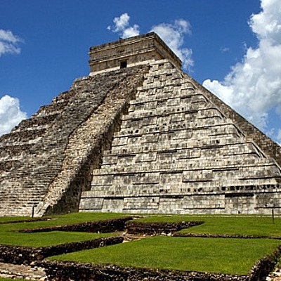 Timeline: Civilização Maia