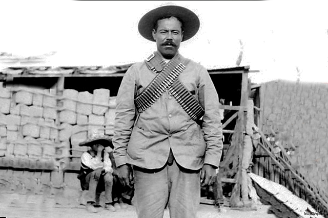 Pancho Villa saquea Texas