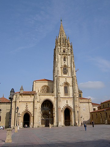 Se finaliza la catedral de Oviedo
