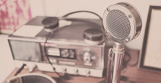 Primera Transmisión Radiofónica