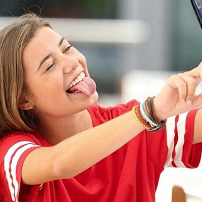 Timeline: Biografía