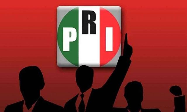 Salinas da declaración de victoria por parte de su partido el PRI