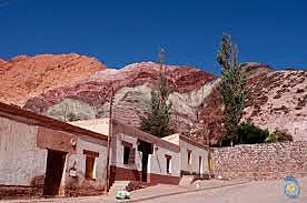 La Haya- Se firmó  una Convención para la protección de bienes culturales en caso de conflicto bélico.