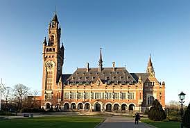 1954- La Haya, Paises Bajos. Convención para la protección de bienes culturales en caso de conflicto bélico.