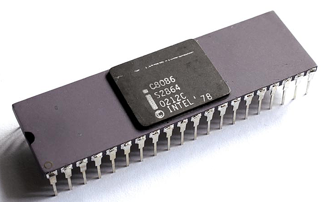 Intel lanza el microprocesador 8086