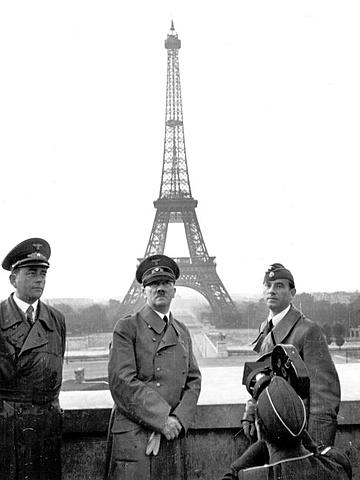 Frankrike kapitulerar