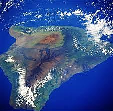 James Cook descubre las islas Hawái.