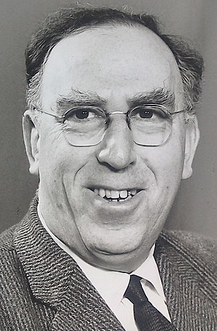 Primeros cursos de ciencias de la información