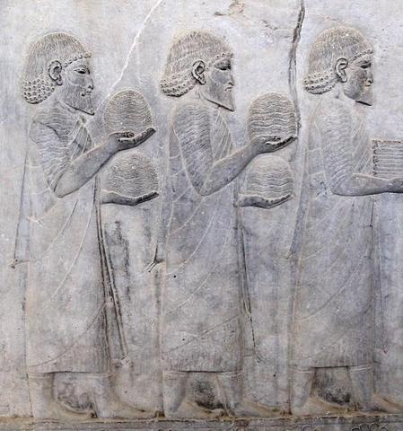 2000BC Ionian and Achaean Greeks arrive