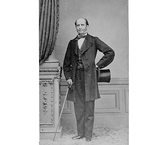 Jesús Terán, formó una comisión encargada de hacer una revisión al proyecto de Justo Sierra