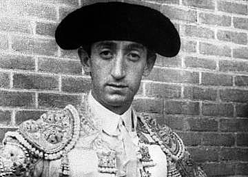 Fallece el torero Manolete
