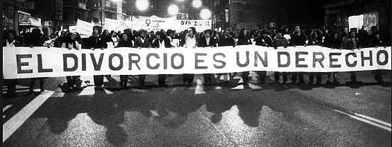 Se aprueba la Ley de Divorcio