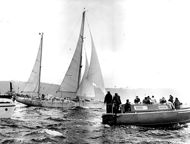 The journey around the world of Francis Chichester