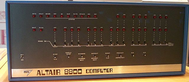 Inventos del siglo XX: Altair 8800.