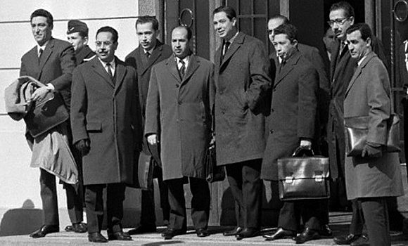 Signature des accords d’Evian