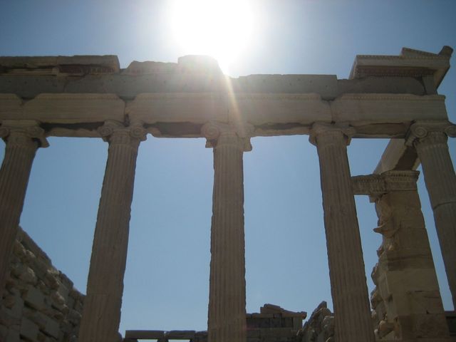 BC, The Greeks Started the construction of the Parthenon