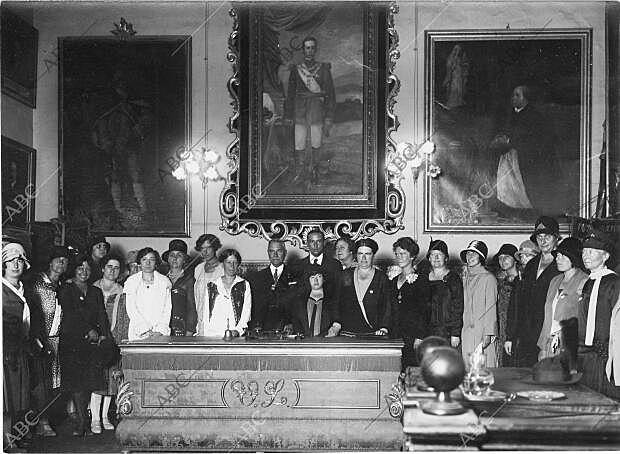 SU EXPANSIÓN HACIA OTROS PAÍSES