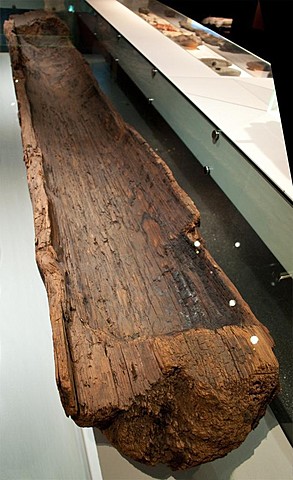 The Pesse Canoe (the world's oldest known boat) was invented.