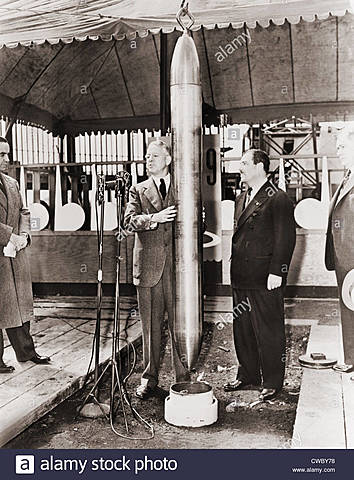 Westinghouse puso varios objetos de plástico en su capsula del tiempo