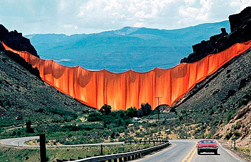 Christo y Jeanne-Claude envuelven la costa de Australia