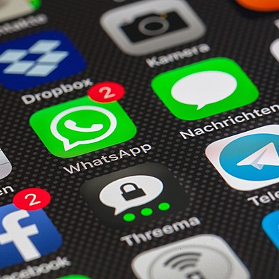 Timeline: Komunikatory