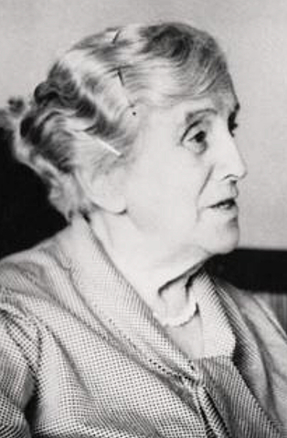 Naixement Clementina