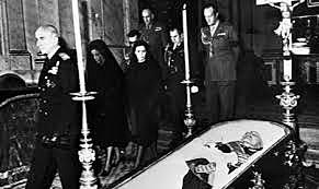 Francisco Franco dies