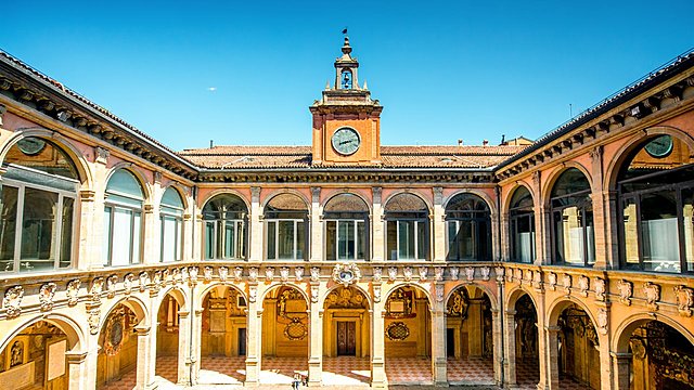 Universidad de Bolonia