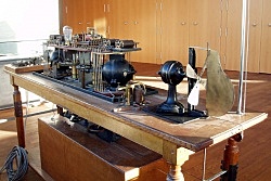 LEONARDO TORRES CONSTRUYE EL TELEKINO.