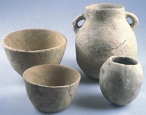 YA EXISTE LA CERÁMICA Y LA VIDA SEDENTARIA EN MESOAMÉRICA SE HA GENERLIZADO