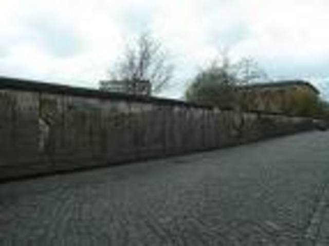 Construccioón del Muro de Berlín