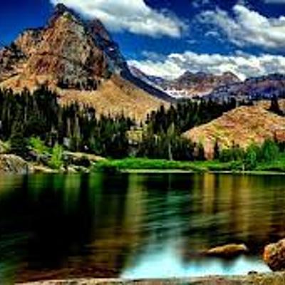 Timeline: La vida de Juan al paso del tiempo