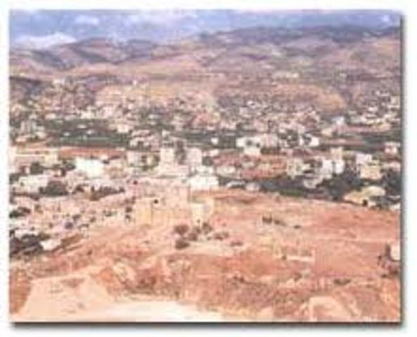 899‐800 BC New form of writing – the alphabet introduced & City States develop