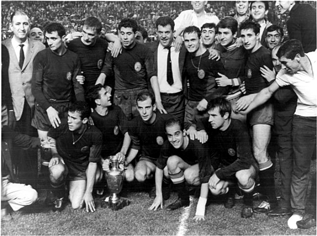 España gana a la Unión Soviética con el gol de Marcelino