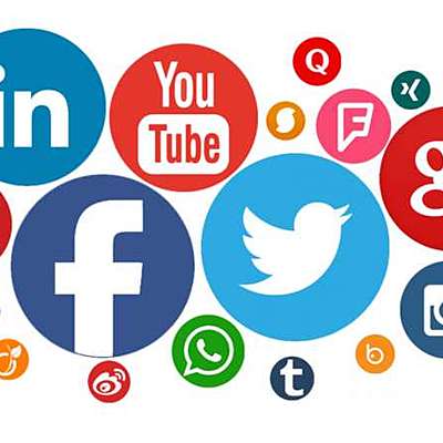 Timeline: LAS REDES SOCIALES