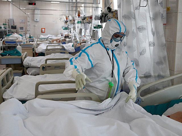 Terapia intensiva como servicio clínico