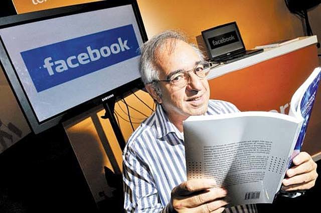 Alejandro Piscitelli y Joyanes