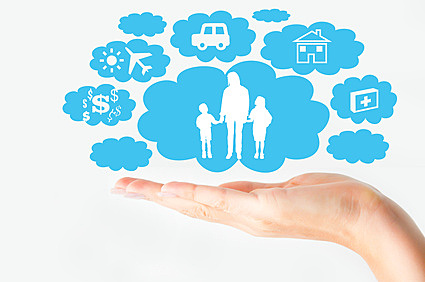 1946, se crean, dependientes del nuevo Ministerio de Trabajo, Higiene y Previsión Social, el Instituto Colombiano de Seguros Sociales y la Caja Nacional de Previsión Social,