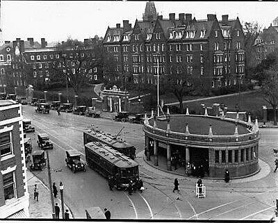 Se crea el Departamento de Relaciones Sociales