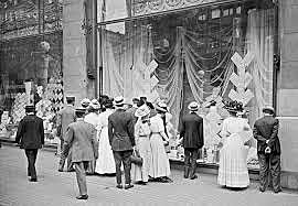 Aparición de almacenes