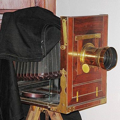 Timeline: Primera cámara de fotos