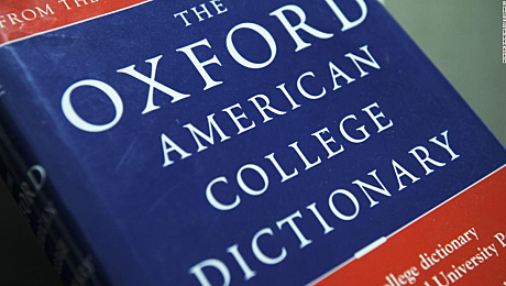 El Diccionario Oxford de Inglés se publica.