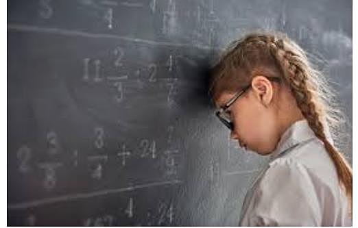 Relación en el aula, aprendizaje del programa  con discurso rebuscado.