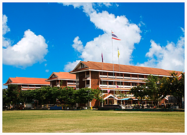 Navamindarajudis Mathchim School