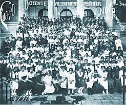 Unificación del plan de estudios de escuelas normales -rurales