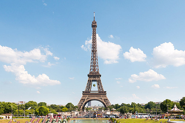 Firma de la Declaración de París sobre la Eficacia de la Ayuda al Desarrollo.