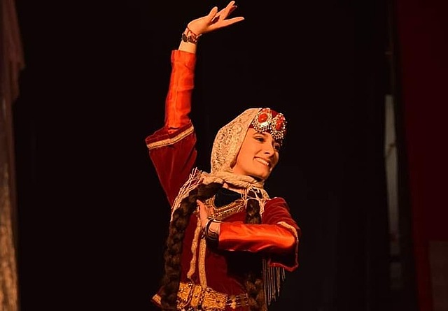 Fundación de la Colectividad Armenia