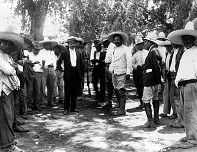 Rendición de Francisco Villa en Sabinas, Coahuila.